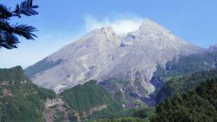 Vigilance volcanique au coeur de Java