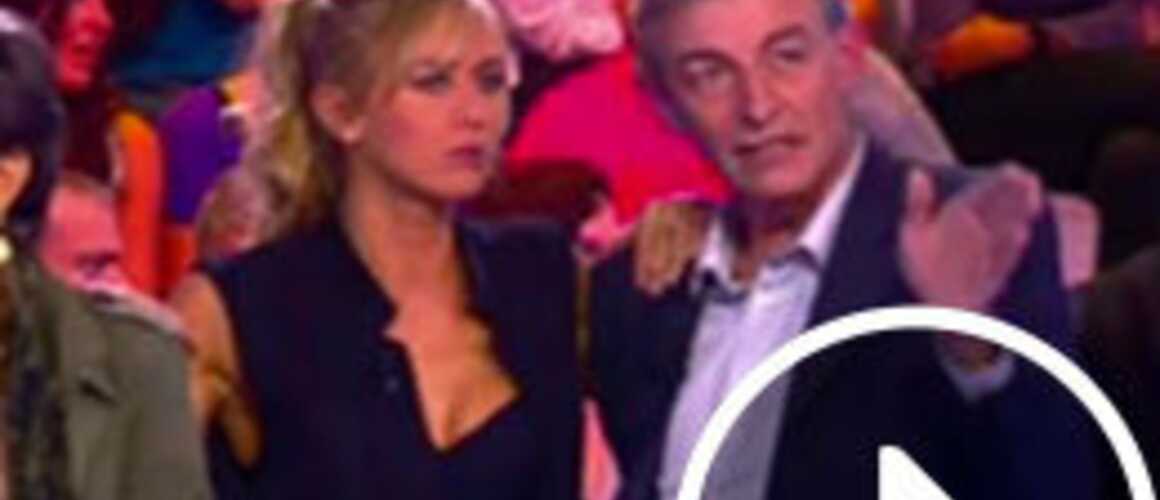 GRAND GRAND TEEN SEINS Seins décompressés adolescent seins nus